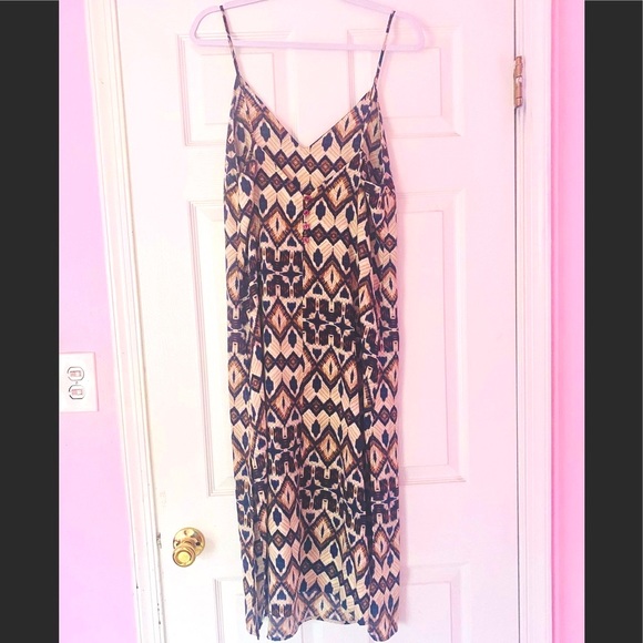 Adorable Dress! - Picture 6 of 10